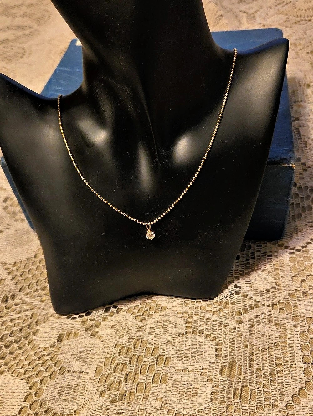 .925 Silver Gold-Tone Pendant Necklace Like New